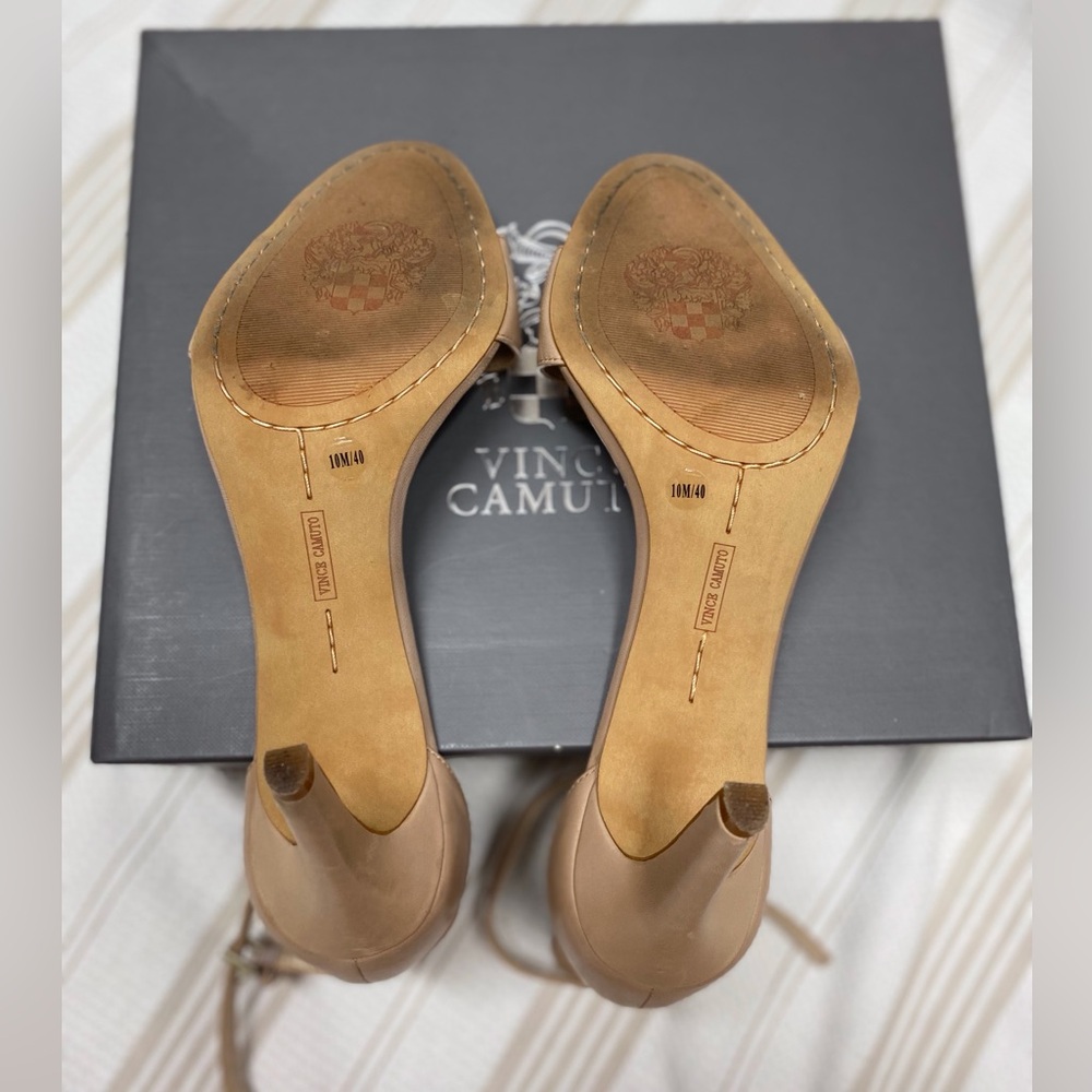 Vince Camuto Nude Leather Court High Heel Sandal sz10 - Picture 8 of 11